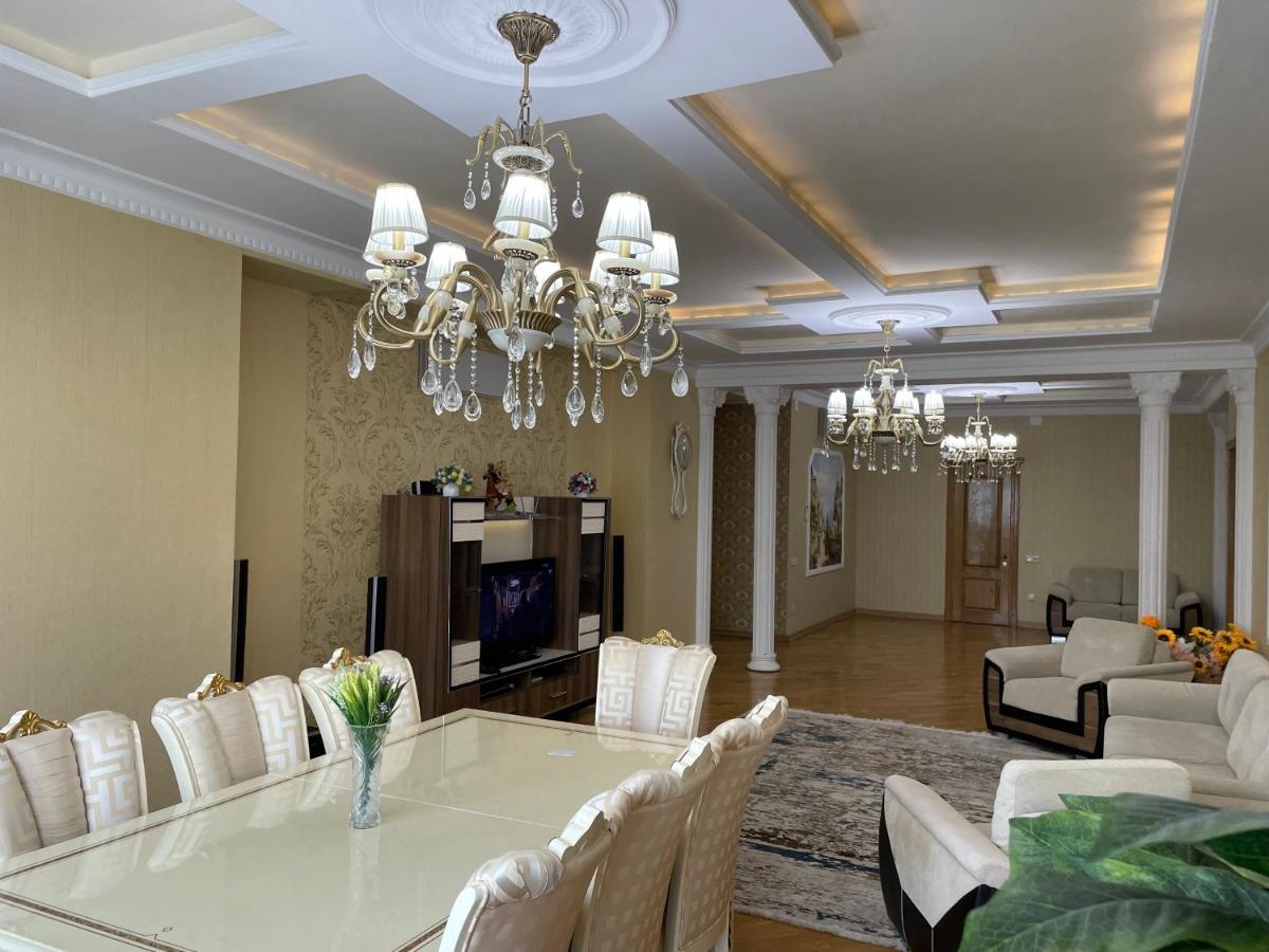 Megafun Sea View Apartman Baku Kültér fotó